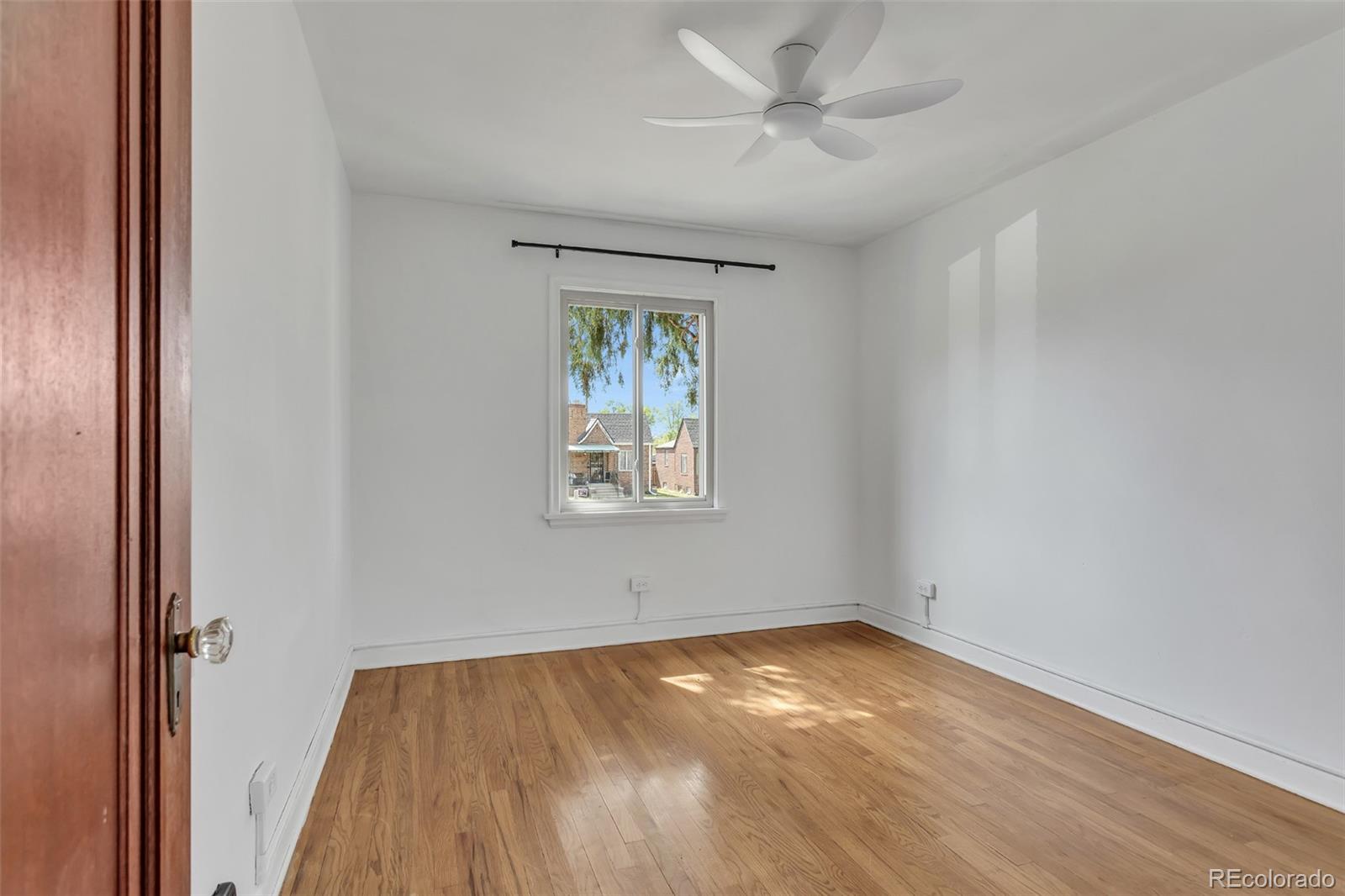 MLS Image #12 for 3438 n saint paul street,denver, Colorado