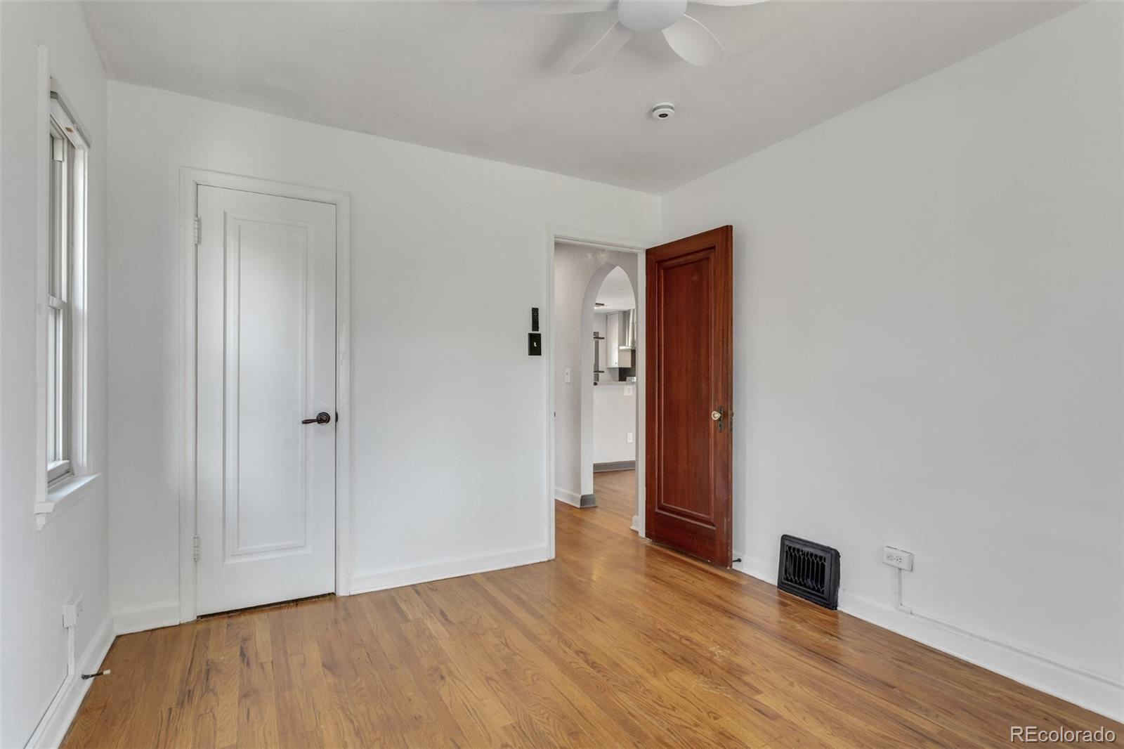 MLS Image #13 for 3438 n saint paul street,denver, Colorado