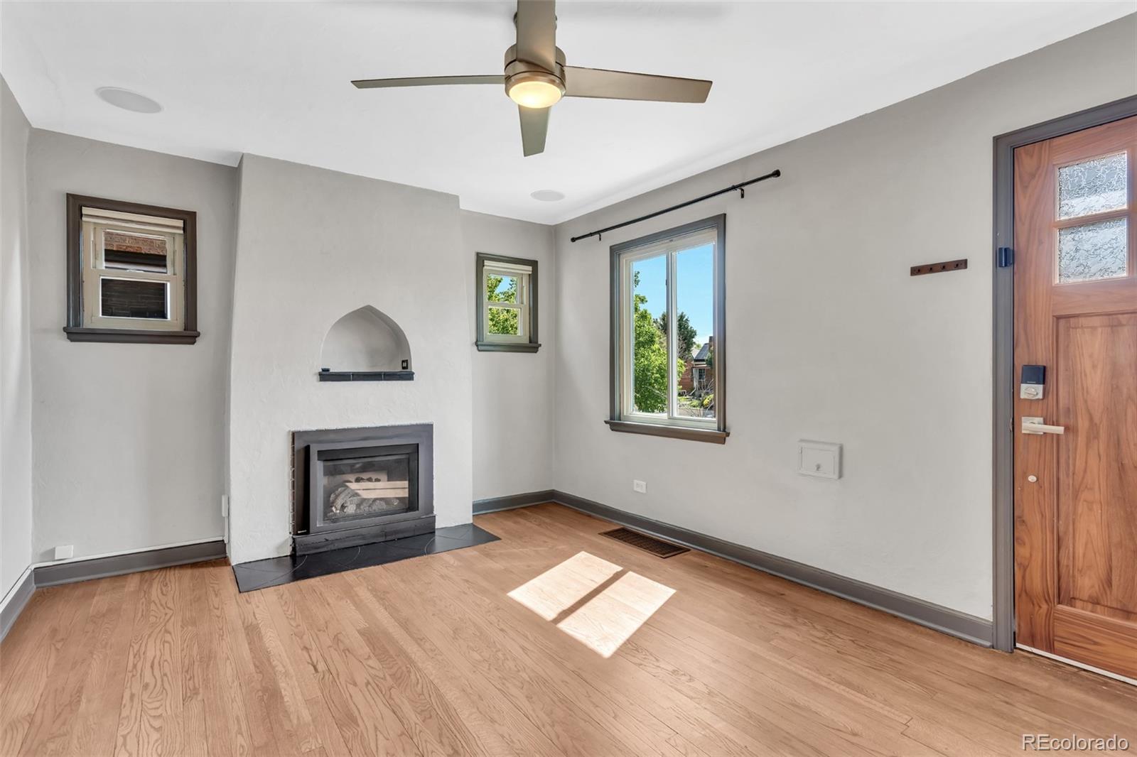 MLS Image #2 for 3438 n saint paul street,denver, Colorado
