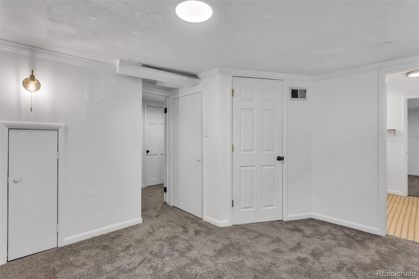 MLS Image #21 for 3438 n saint paul street,denver, Colorado