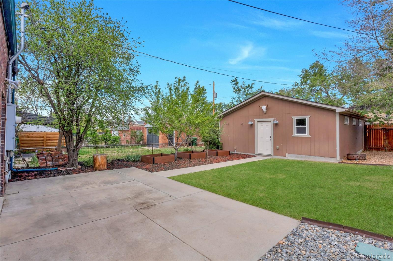 MLS Image #22 for 3438 n saint paul street,denver, Colorado