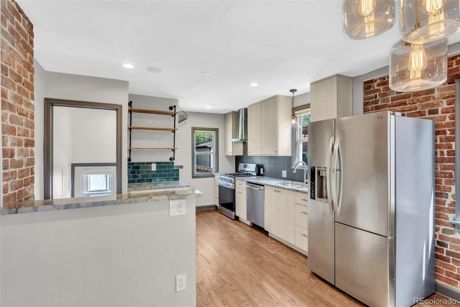 MLS Image #5 for 3438 n saint paul street,denver, Colorado