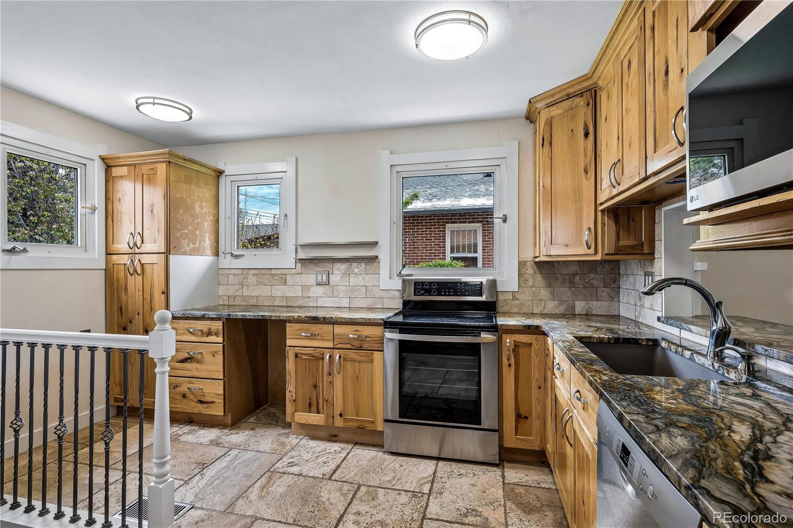 MLS Image #11 for 1248  hudson street,denver, Colorado