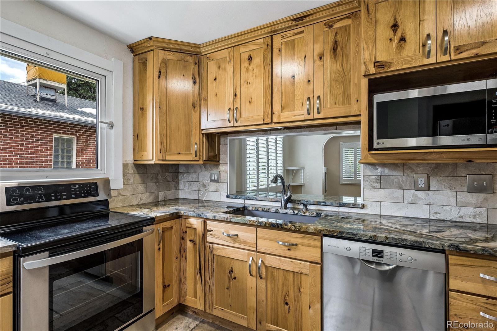 MLS Image #12 for 1248  hudson street,denver, Colorado