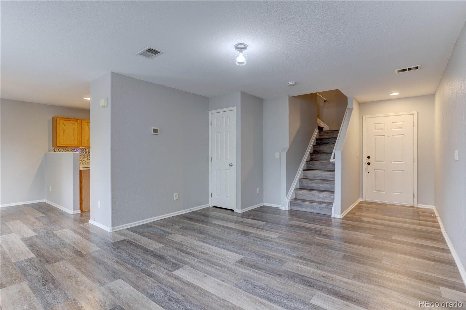 MLS Image #5 for 5509 s quemoy circle ,aurora, Colorado