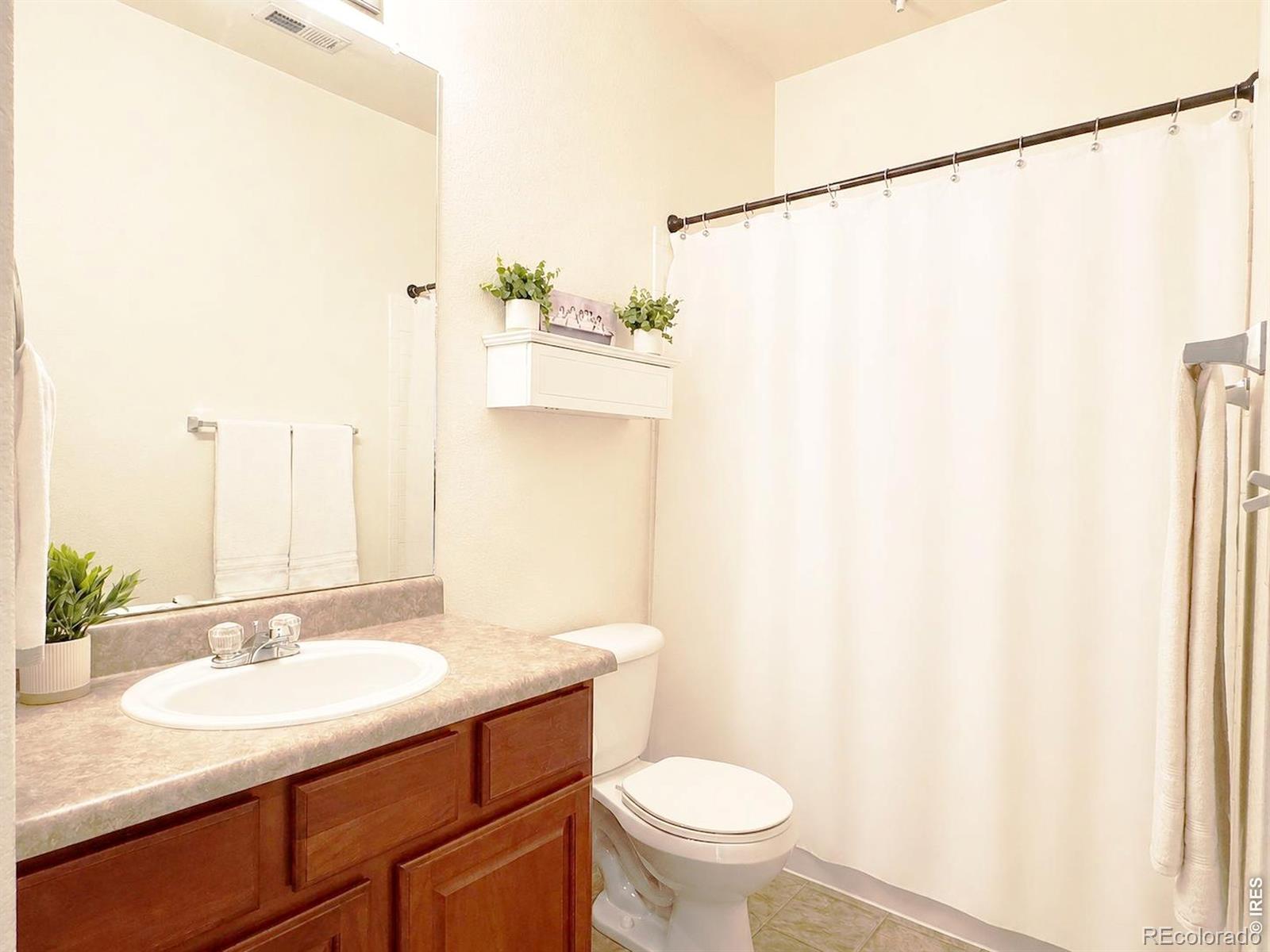 MLS Image #19 for 11313  navajo circle b,denver, Colorado