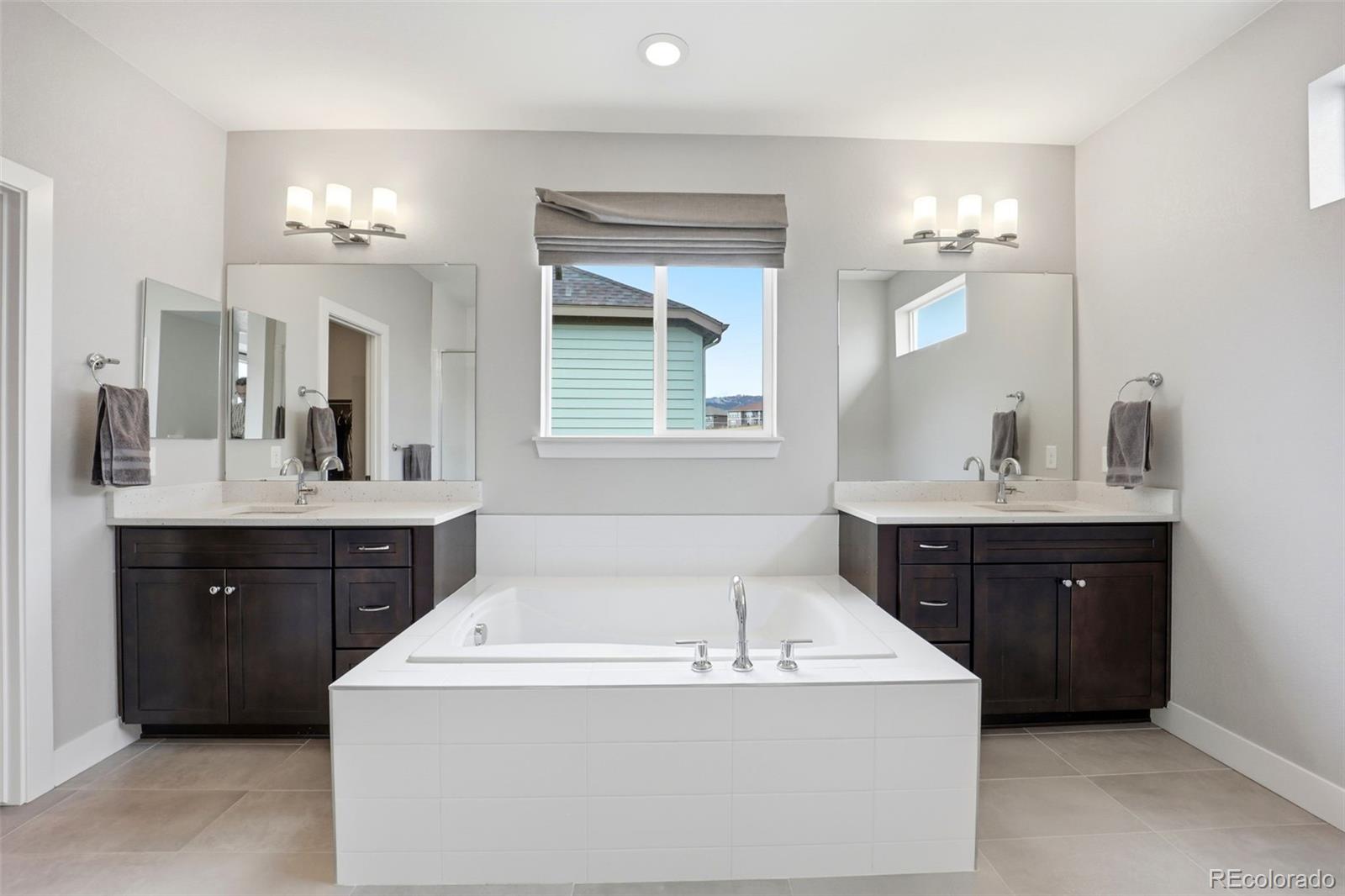 MLS Image #15 for 17949 w 95th place,arvada, Colorado