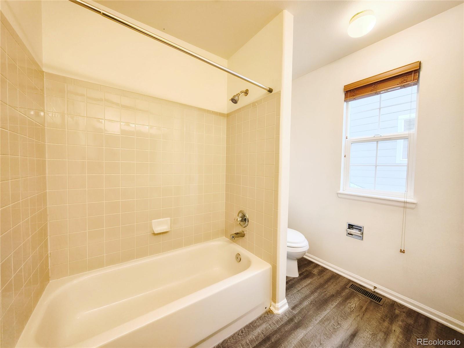 MLS Image #13 for 4595  hunterwood drive,highlands ranch, Colorado