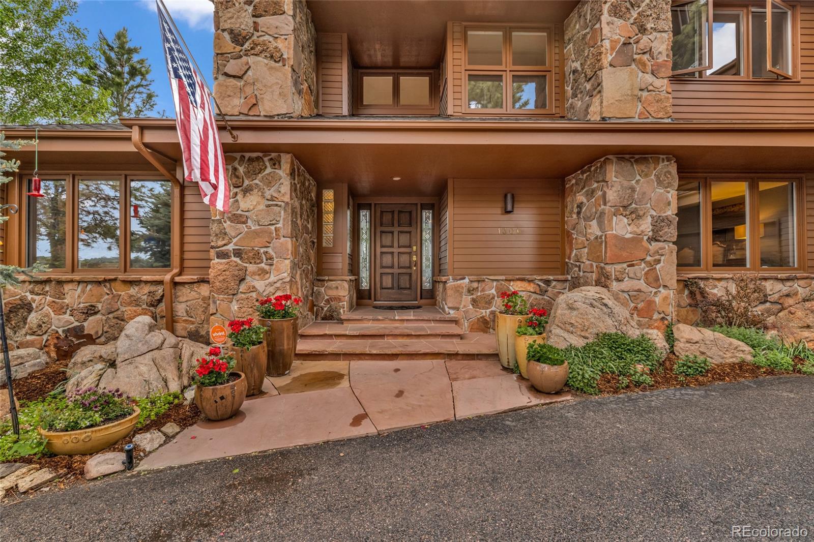 MLS Image #3 for 1306  preserve circle,golden, Colorado