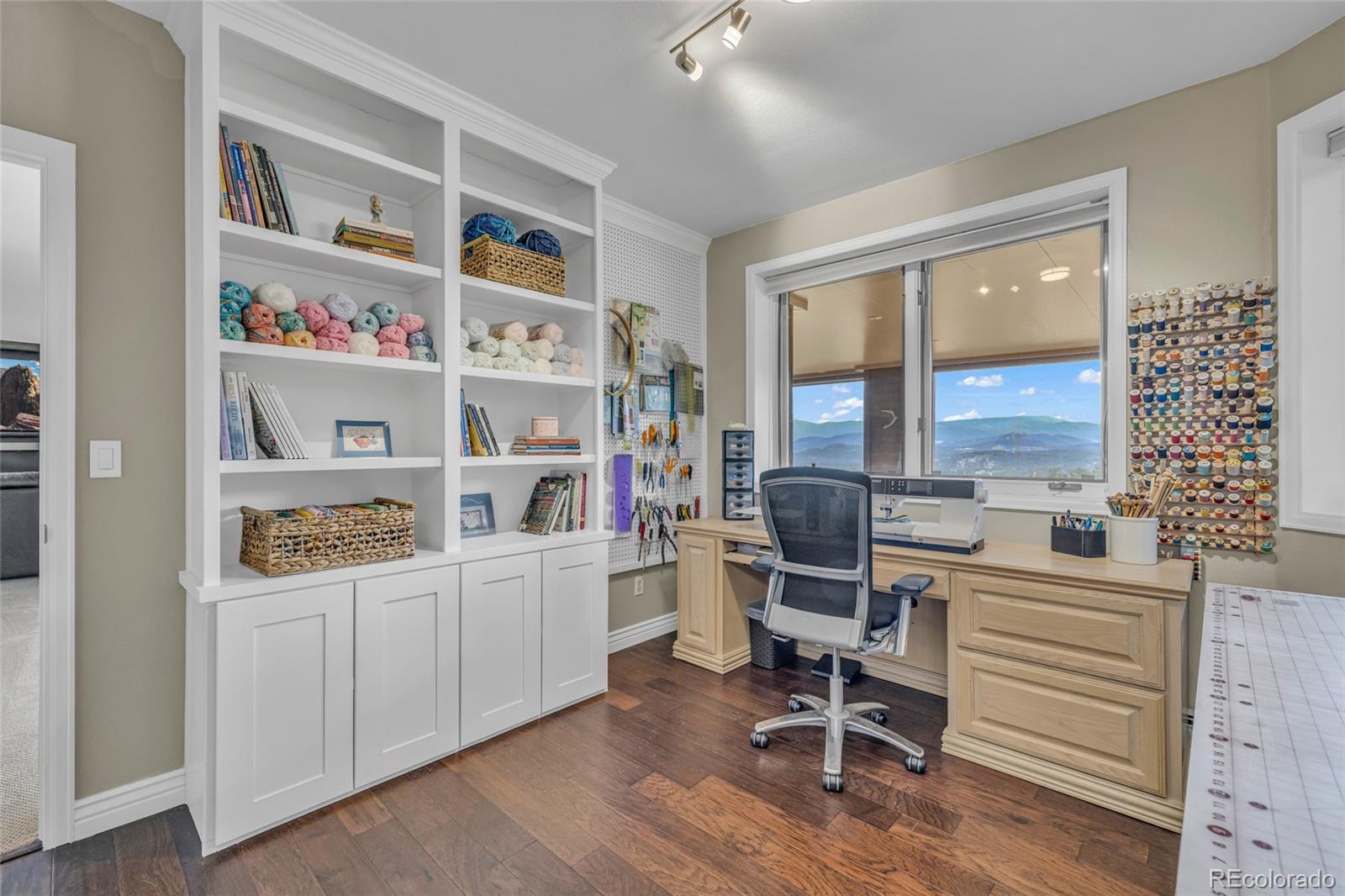 MLS Image #38 for 1306  preserve circle,golden, Colorado