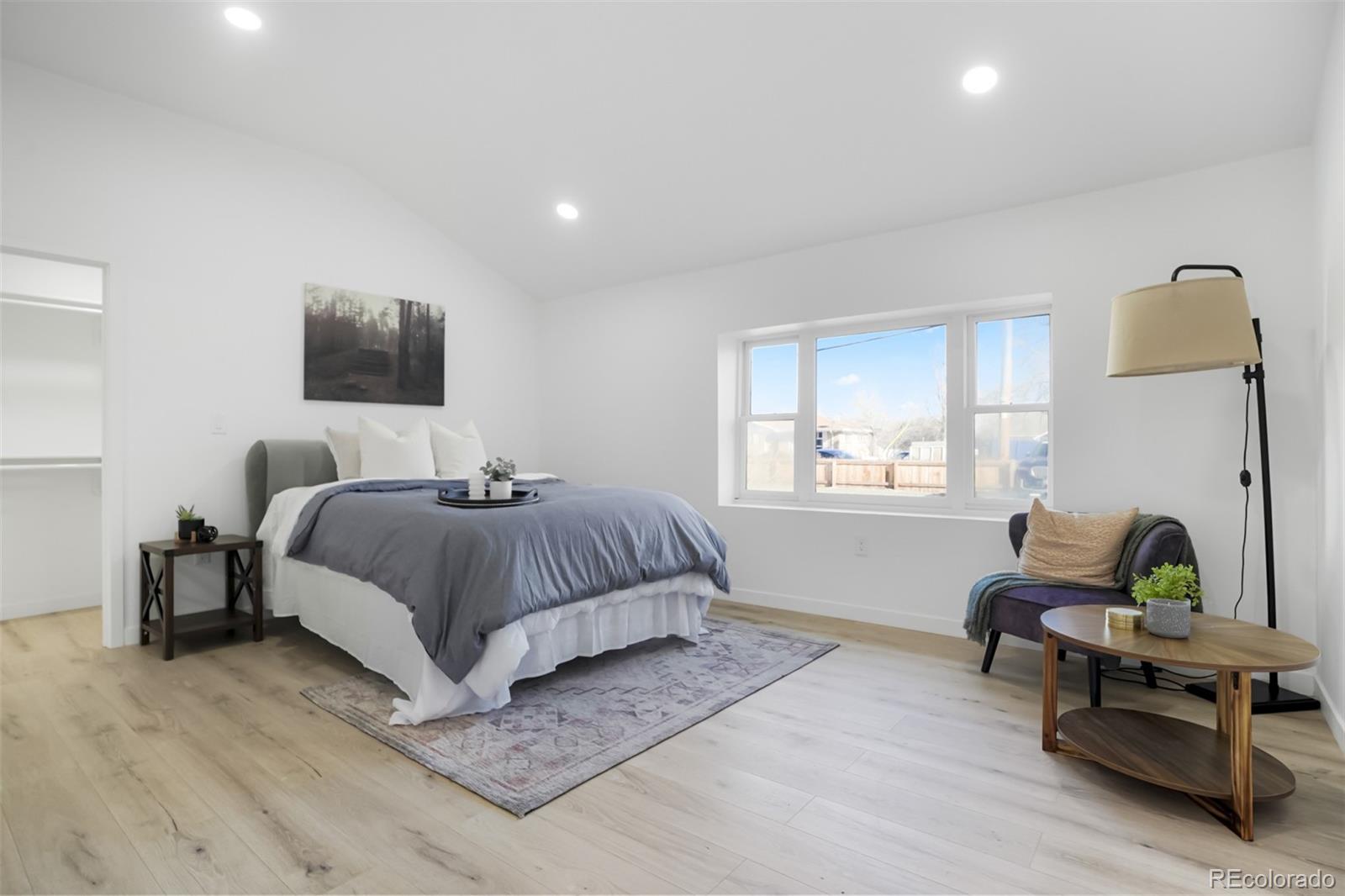 MLS Image #13 for 1235 s irving street,denver, Colorado