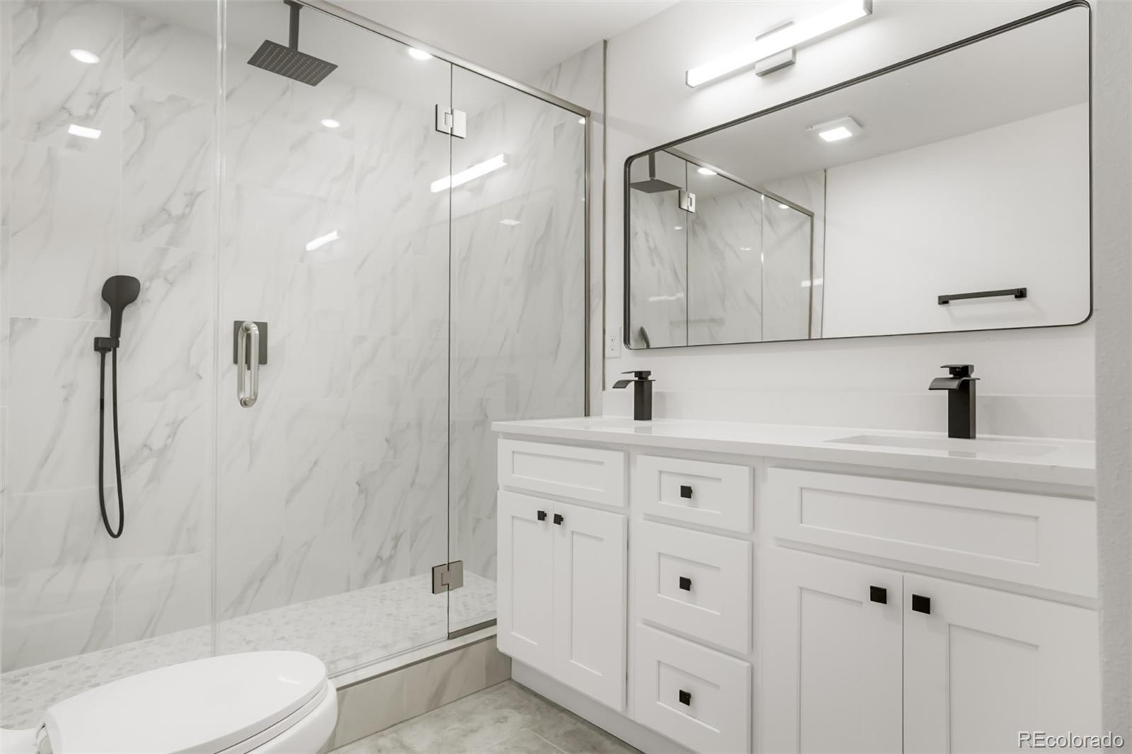 MLS Image #14 for 1235 s irving street,denver, Colorado