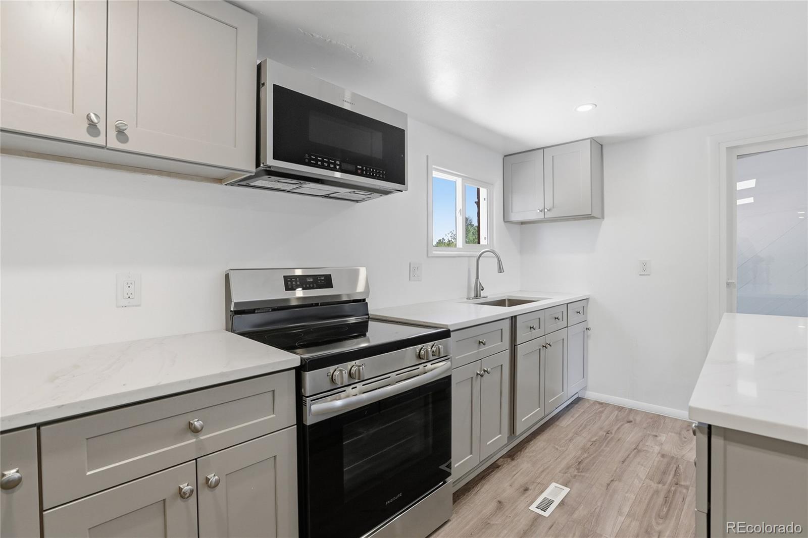 MLS Image #22 for 2605 w gunnison drive,denver, Colorado