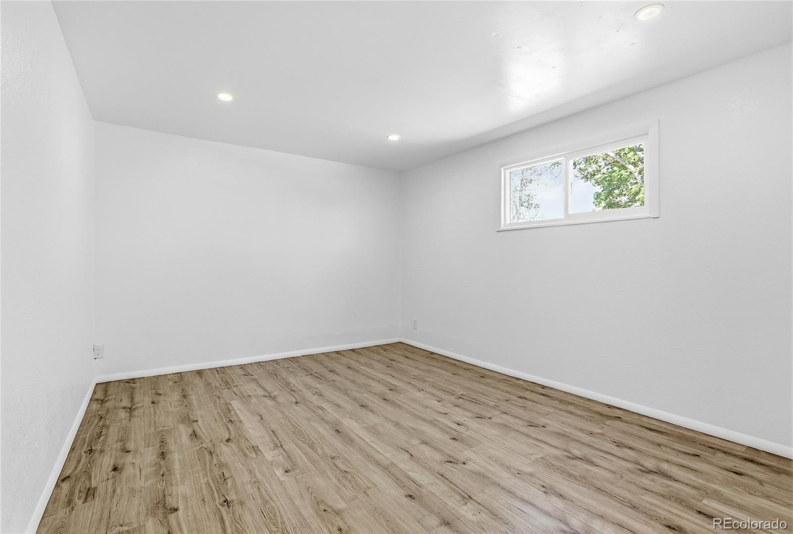 MLS Image #25 for 2605 w gunnison drive,denver, Colorado