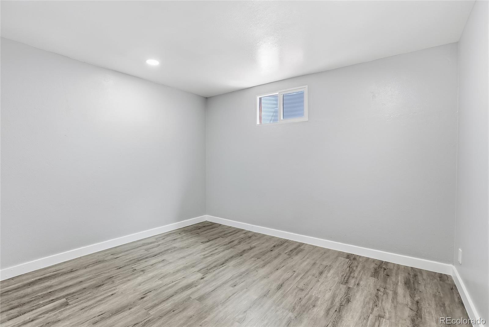 MLS Image #38 for 2605 w gunnison drive,denver, Colorado