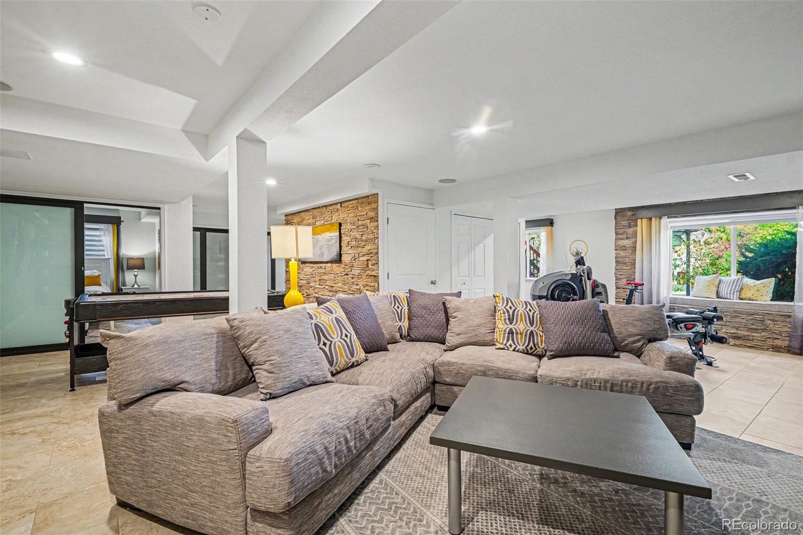 MLS Image #27 for 9690 s dover way,littleton, Colorado