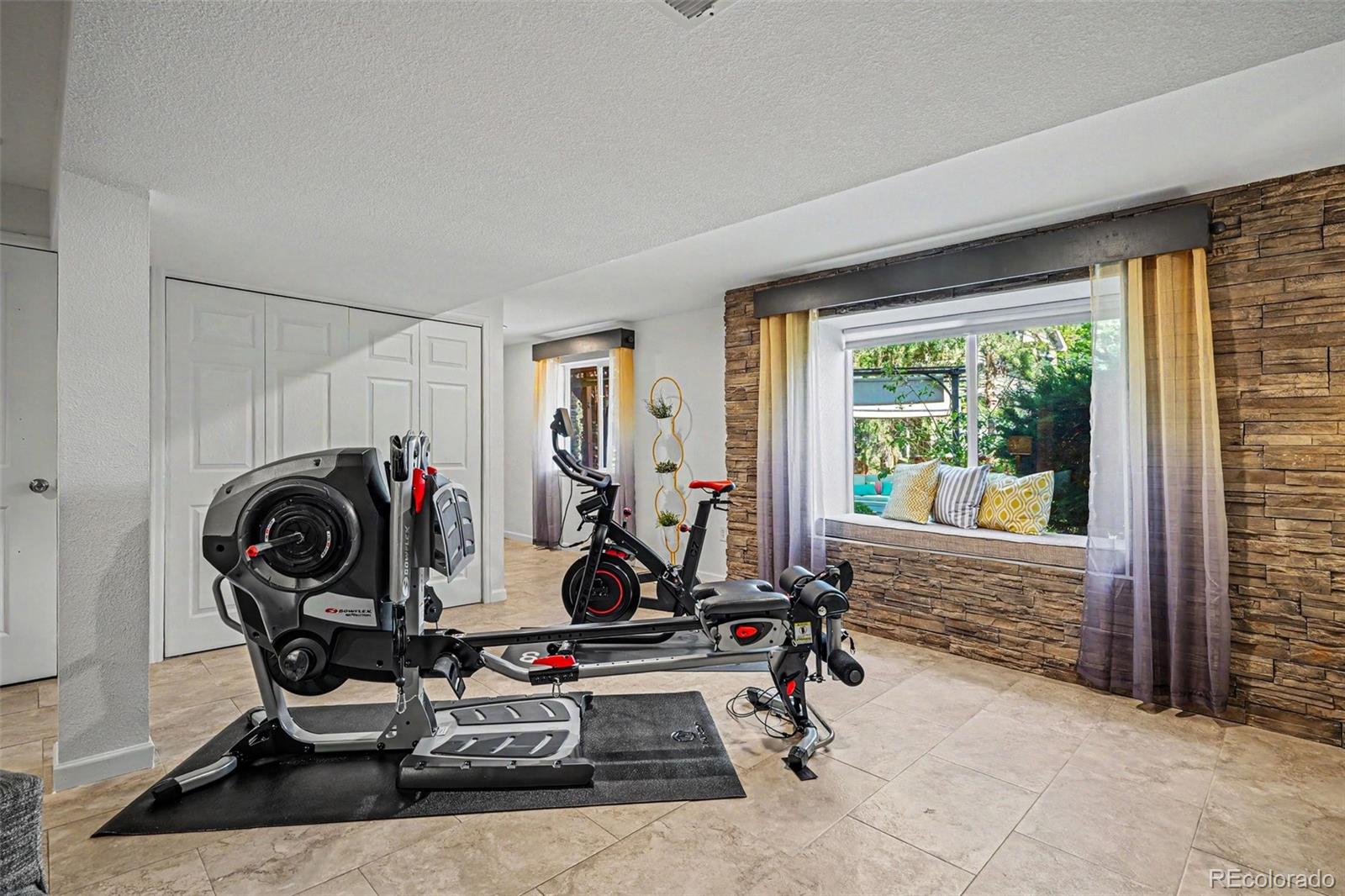 MLS Image #31 for 9690 s dover way,littleton, Colorado