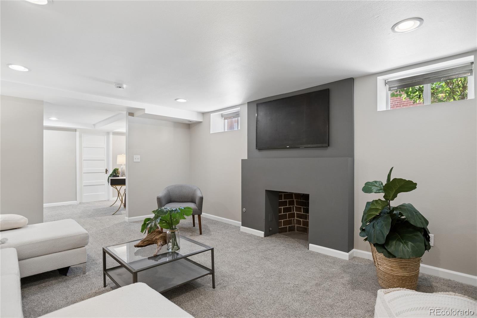 MLS Image #27 for 2054 s saint paul street,denver, Colorado