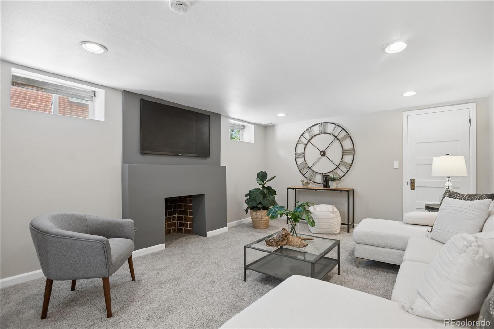 MLS Image #28 for 2054 s saint paul street,denver, Colorado