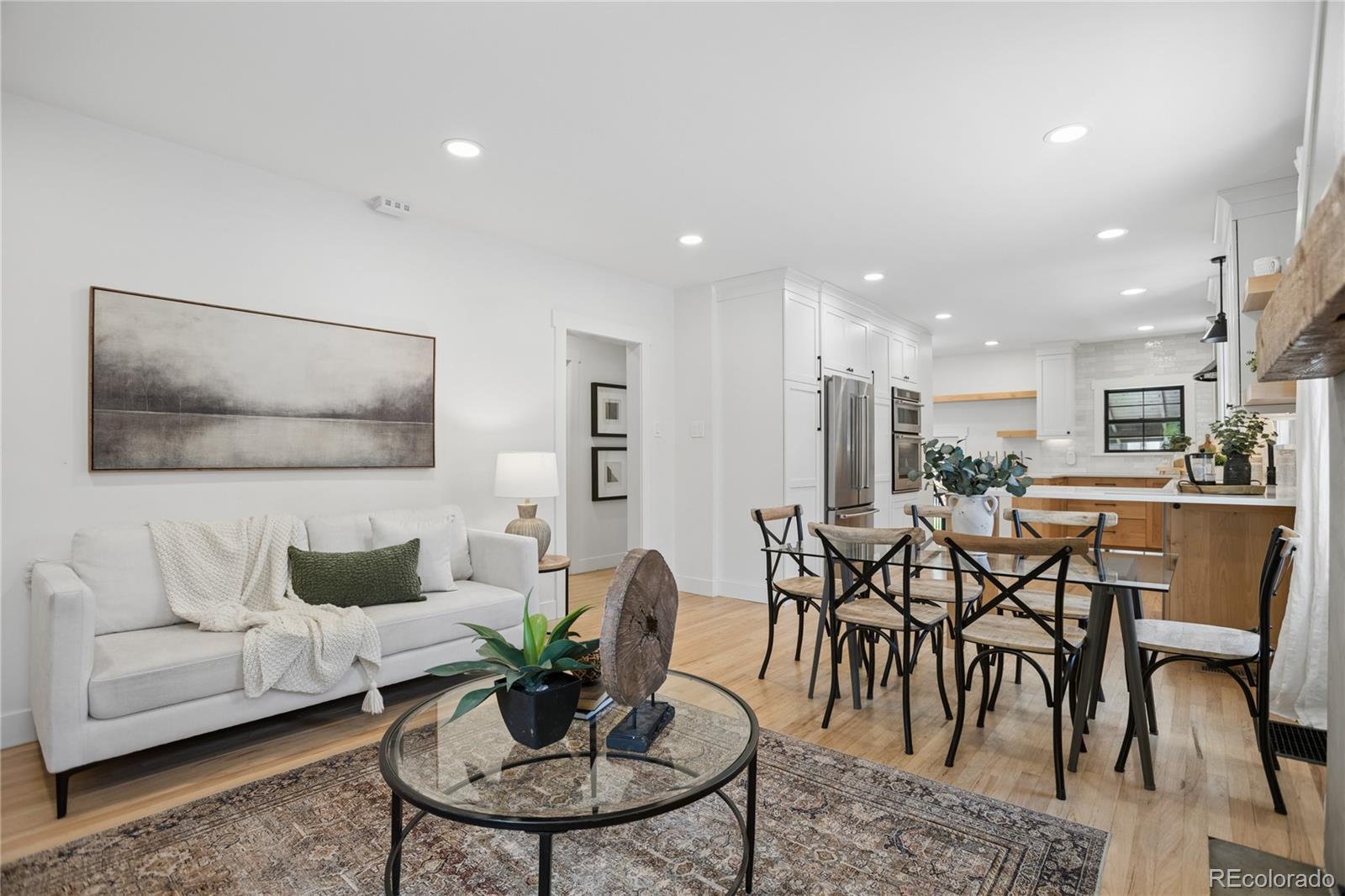 MLS Image #5 for 2054 s saint paul street,denver, Colorado