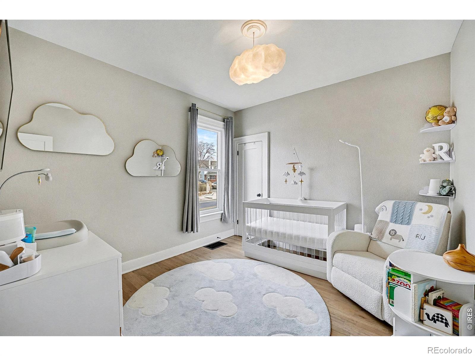 MLS Image #18 for 501 s washington street,denver, Colorado