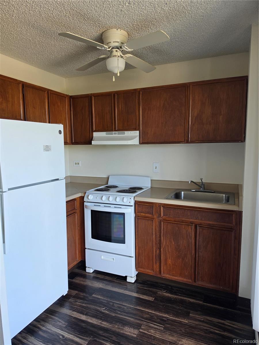 MLS Image #5 for 4800 e hale parkway 209n,denver, Colorado