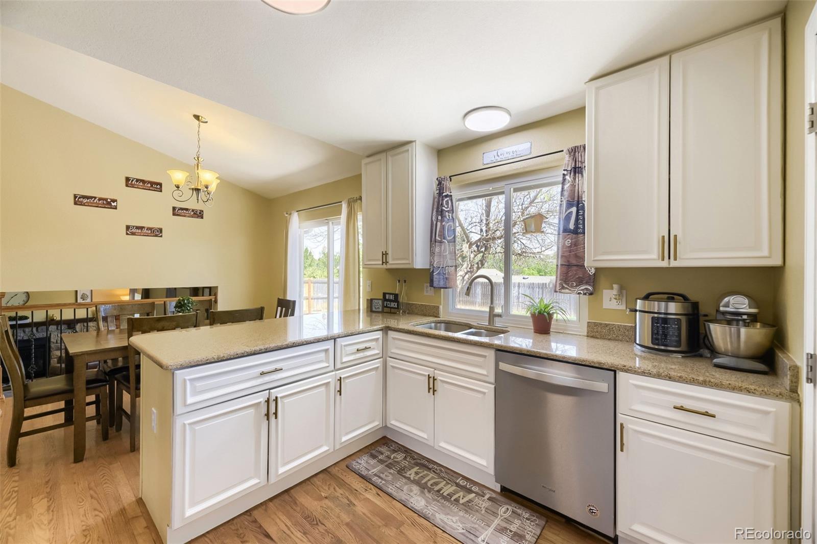 MLS Image #12 for 21678 e powers circle,centennial, Colorado