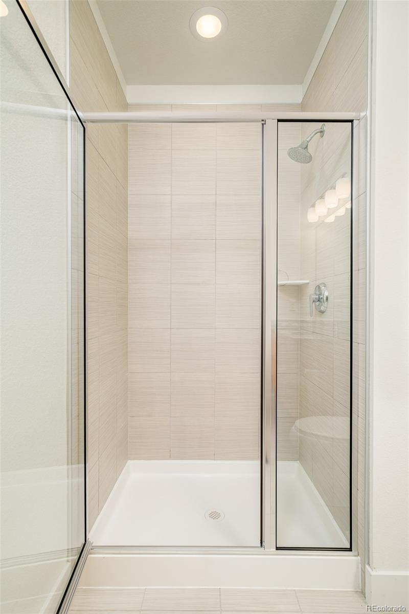 MLS Image #28 for 5054  valentia street,denver, Colorado
