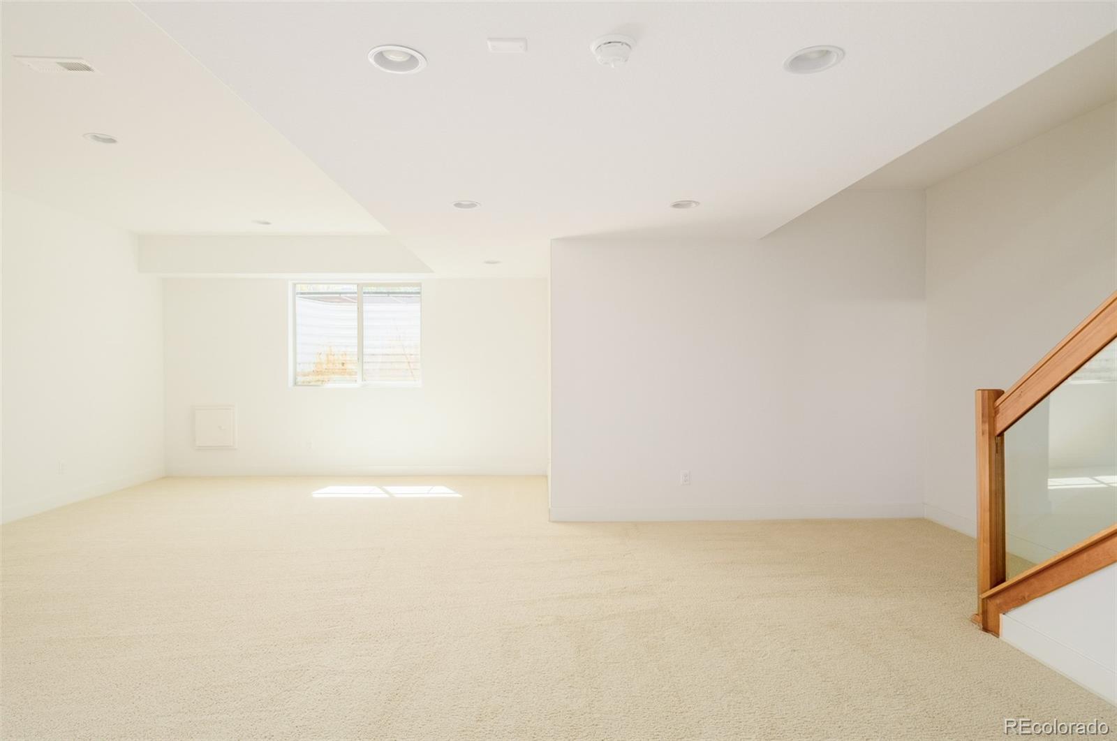 MLS Image #29 for 5054  valentia street,denver, Colorado