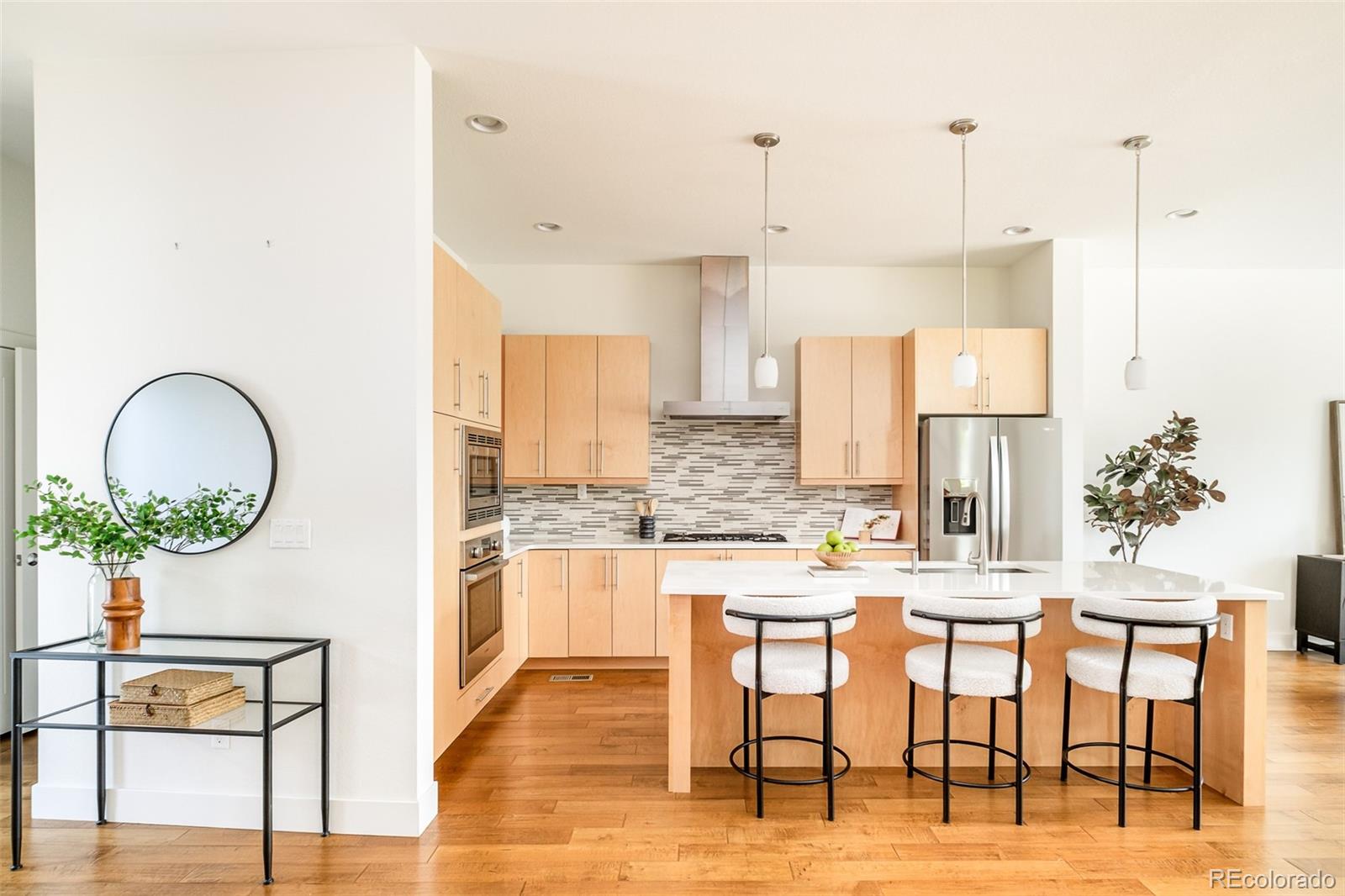 MLS Image #8 for 5054  valentia street,denver, Colorado