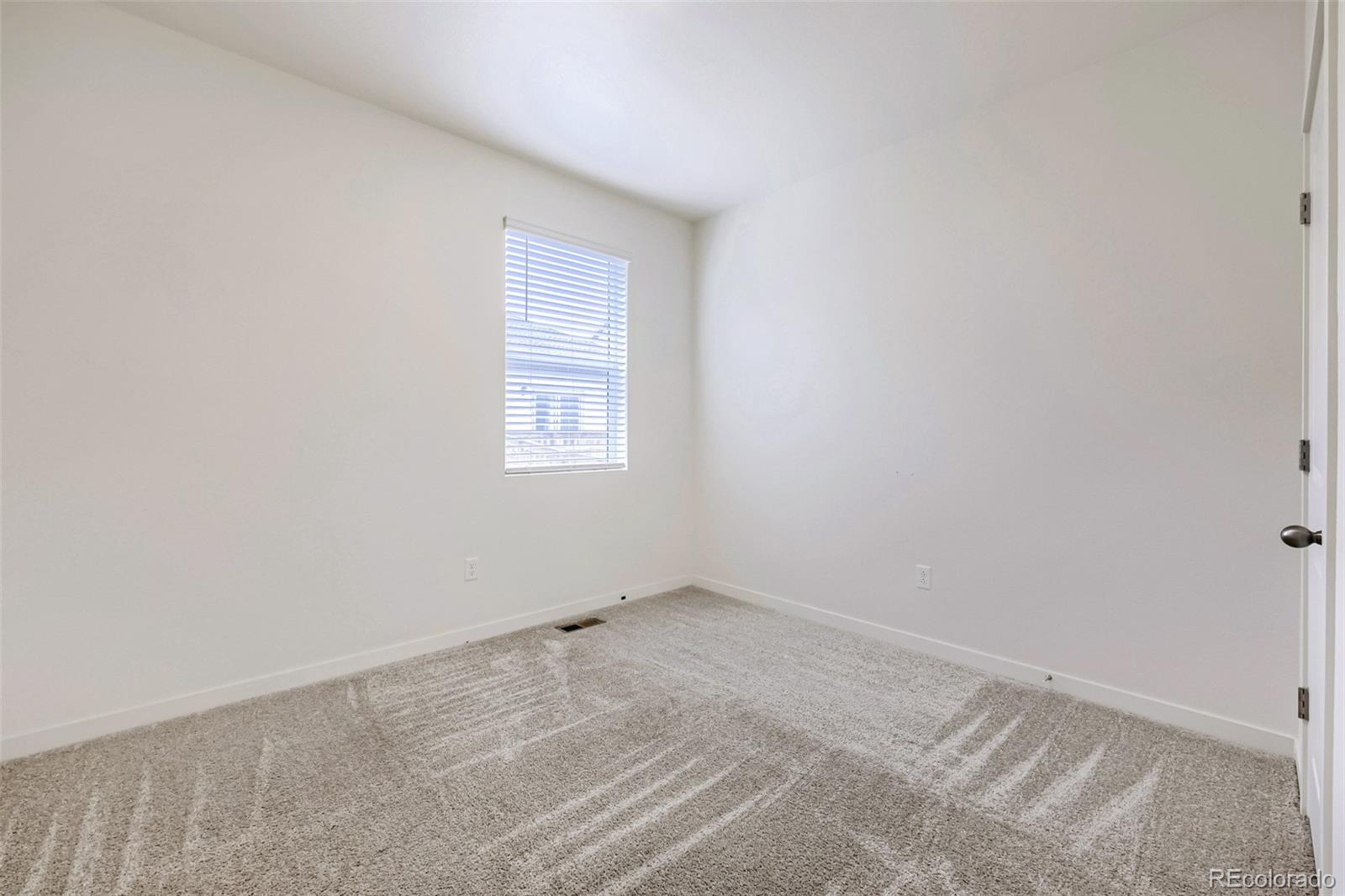 MLS Image #15 for 801  crest street,brighton, Colorado