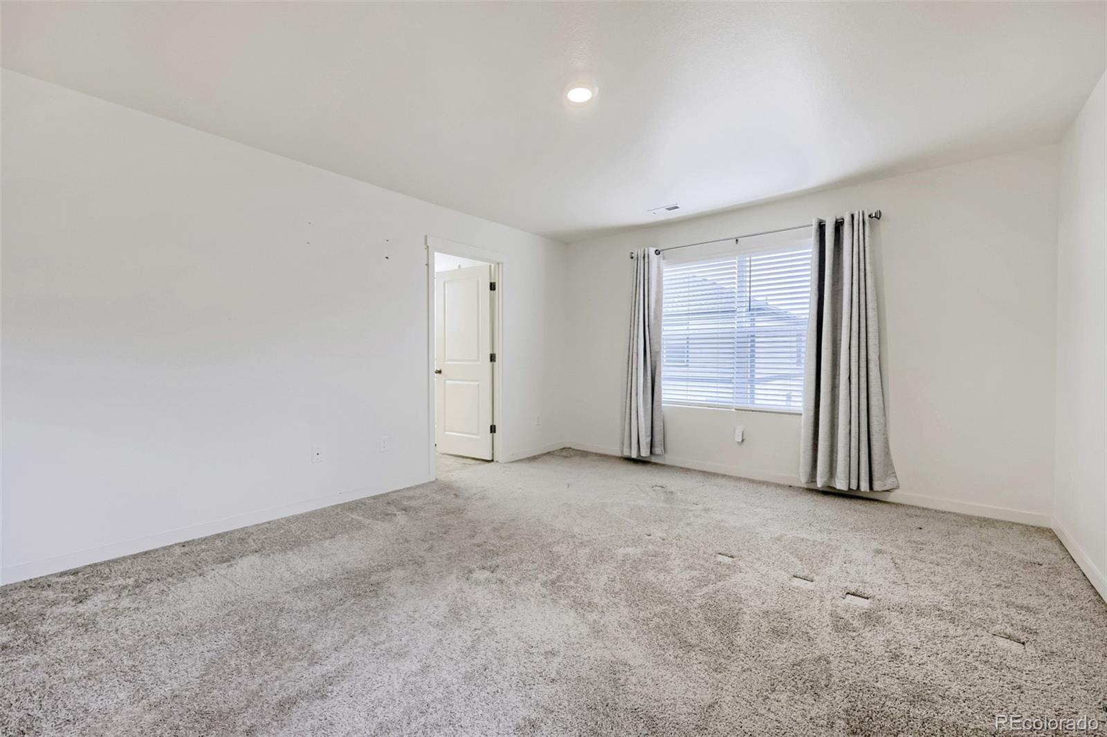 MLS Image #16 for 801  crest street,brighton, Colorado