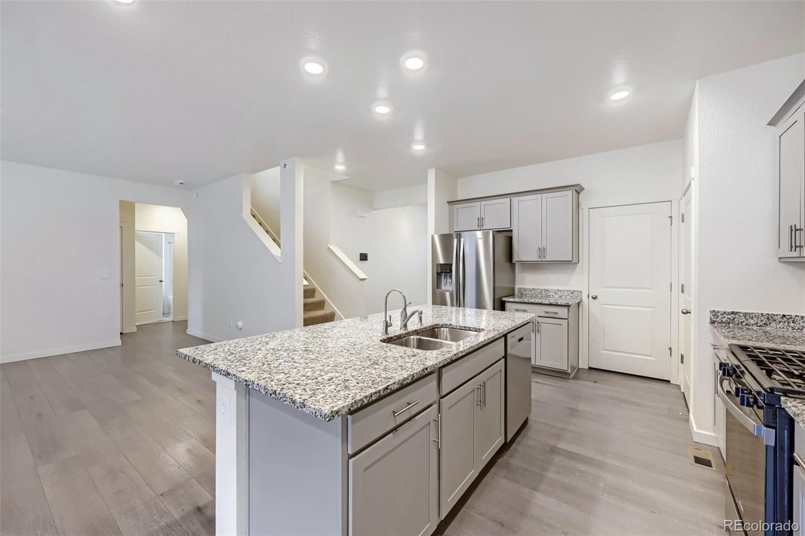 MLS Image #6 for 801  crest street,brighton, Colorado