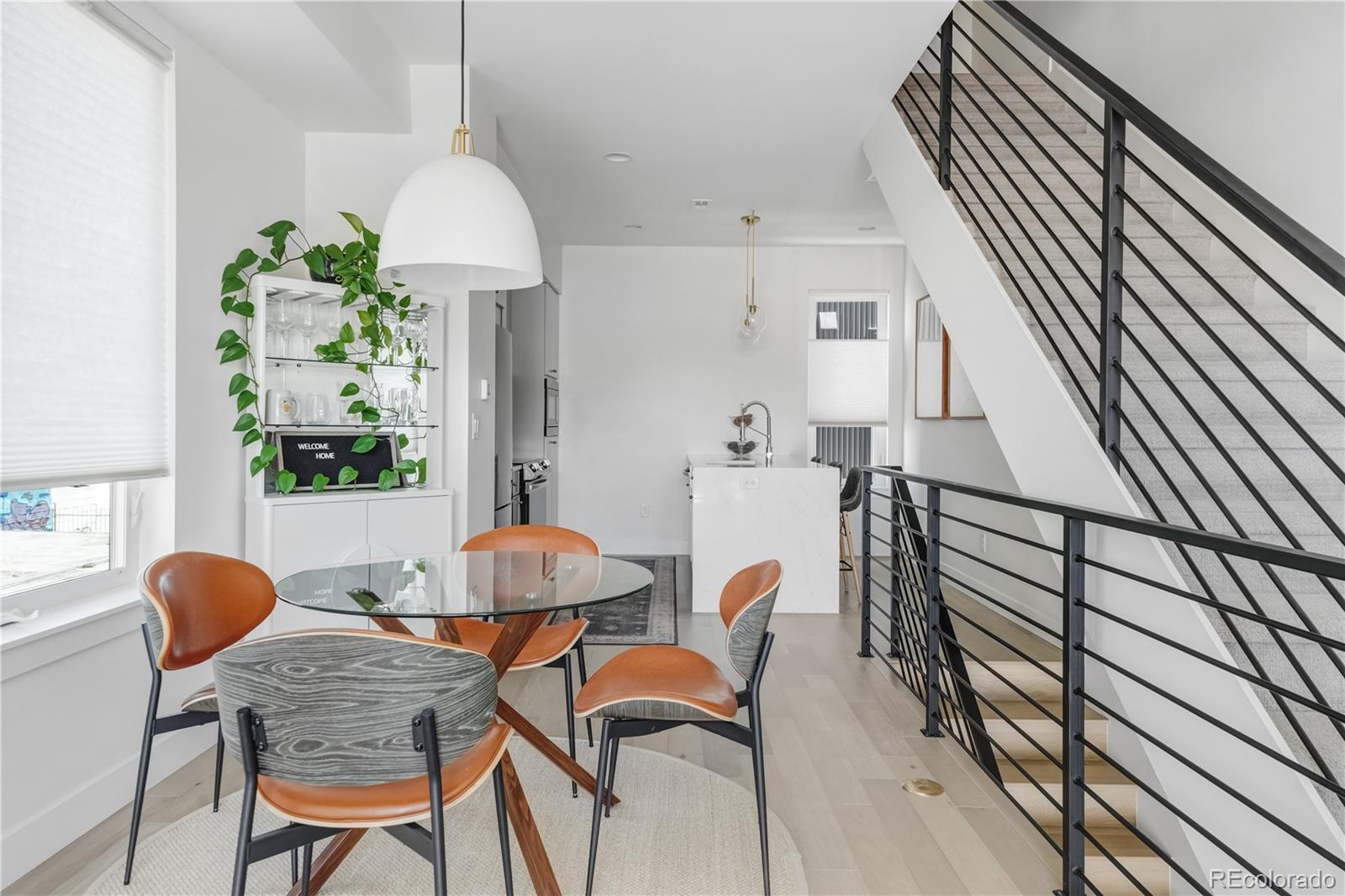 MLS Image #13 for 2578 s broadway  ,denver, Colorado