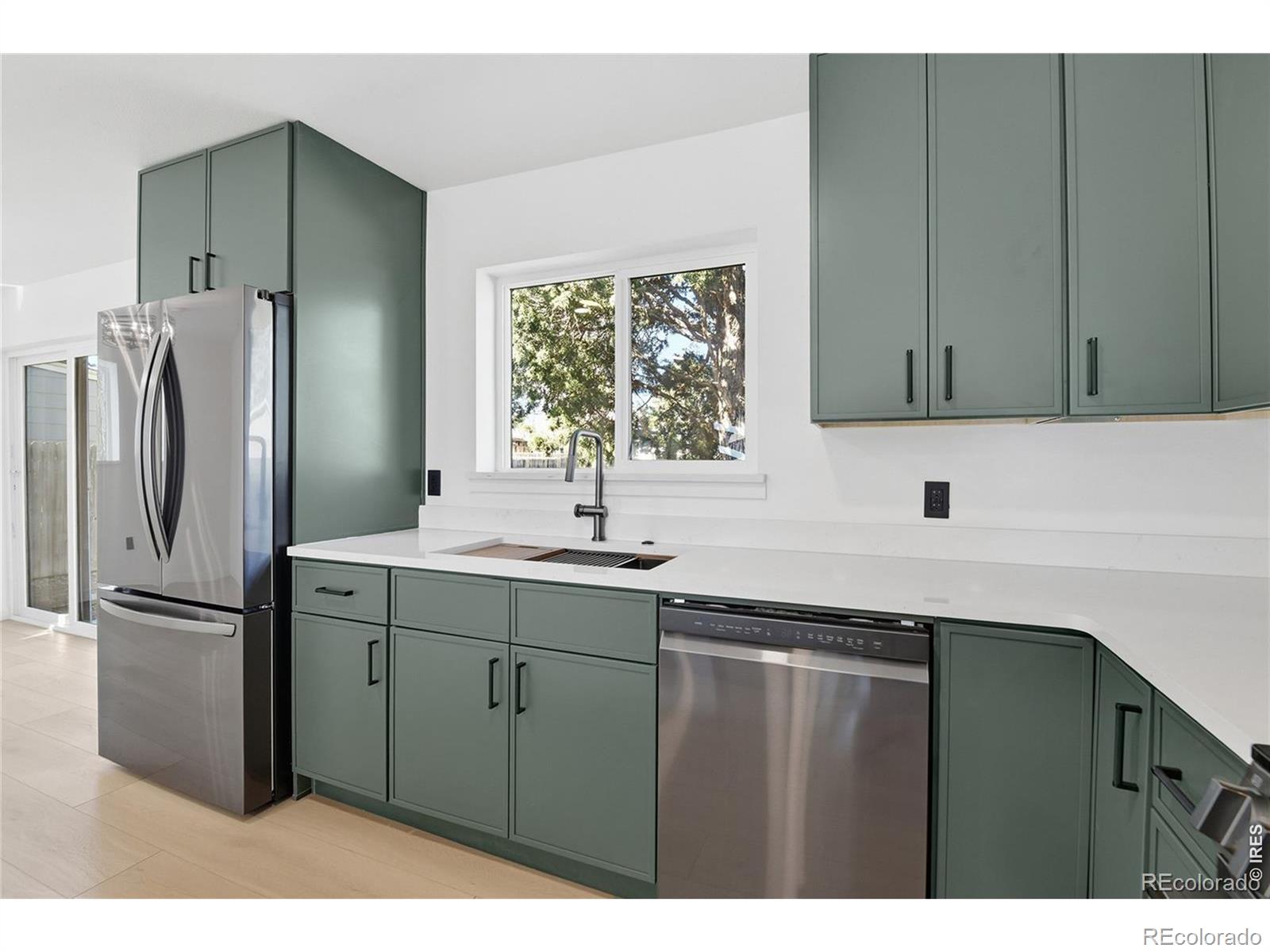 MLS Image #17 for 1431 s glencoe street,denver, Colorado