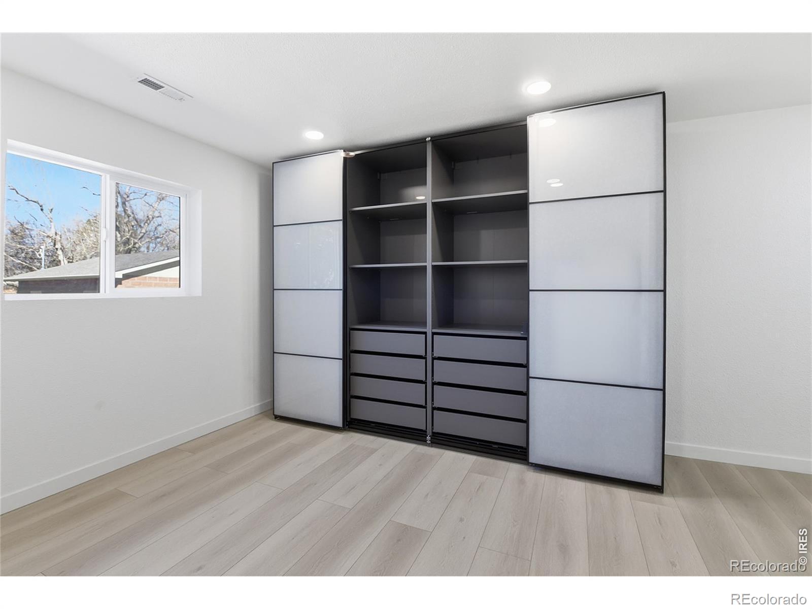 MLS Image #22 for 1431 s glencoe street,denver, Colorado