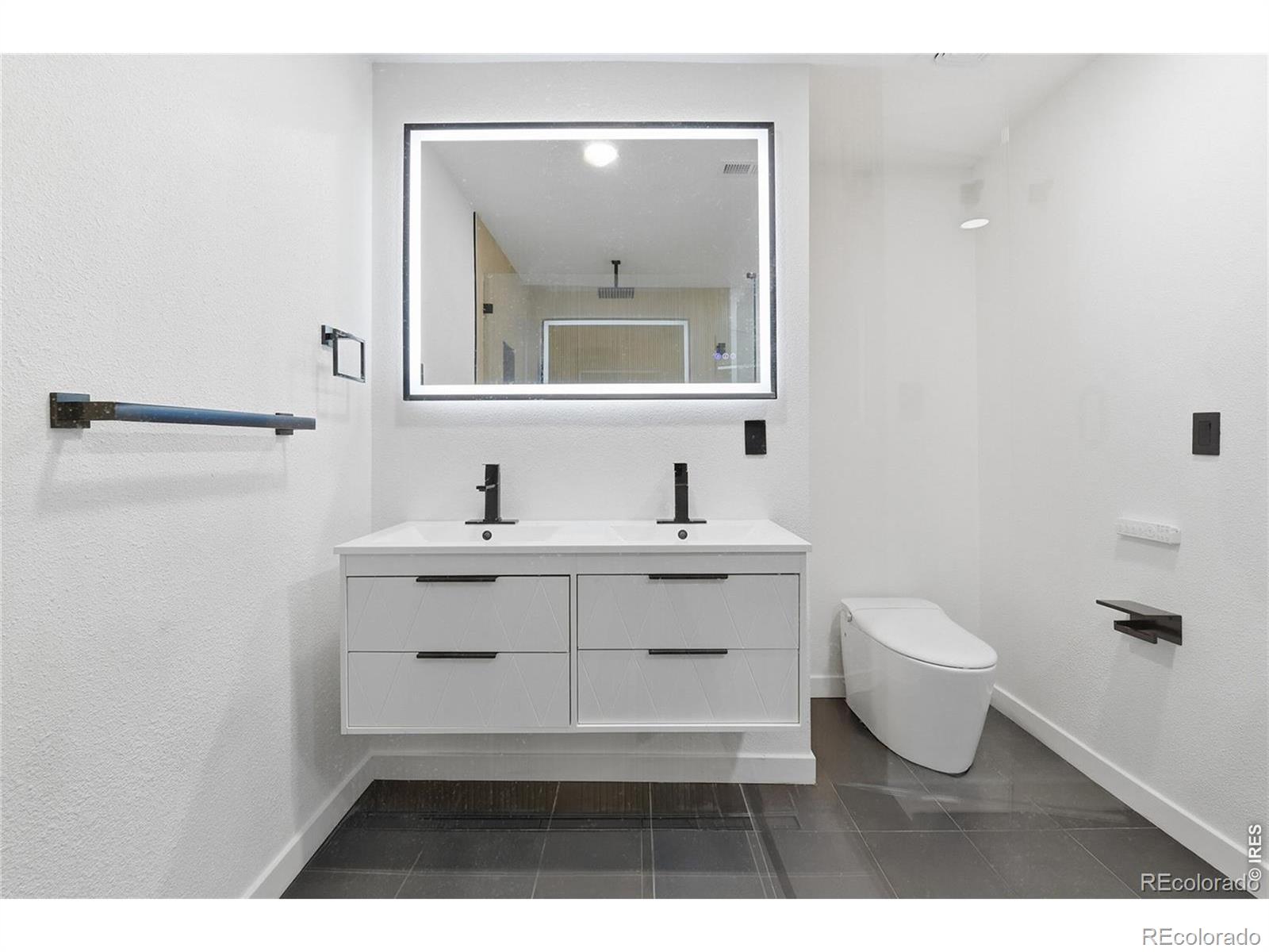 MLS Image #27 for 1431 s glencoe street,denver, Colorado