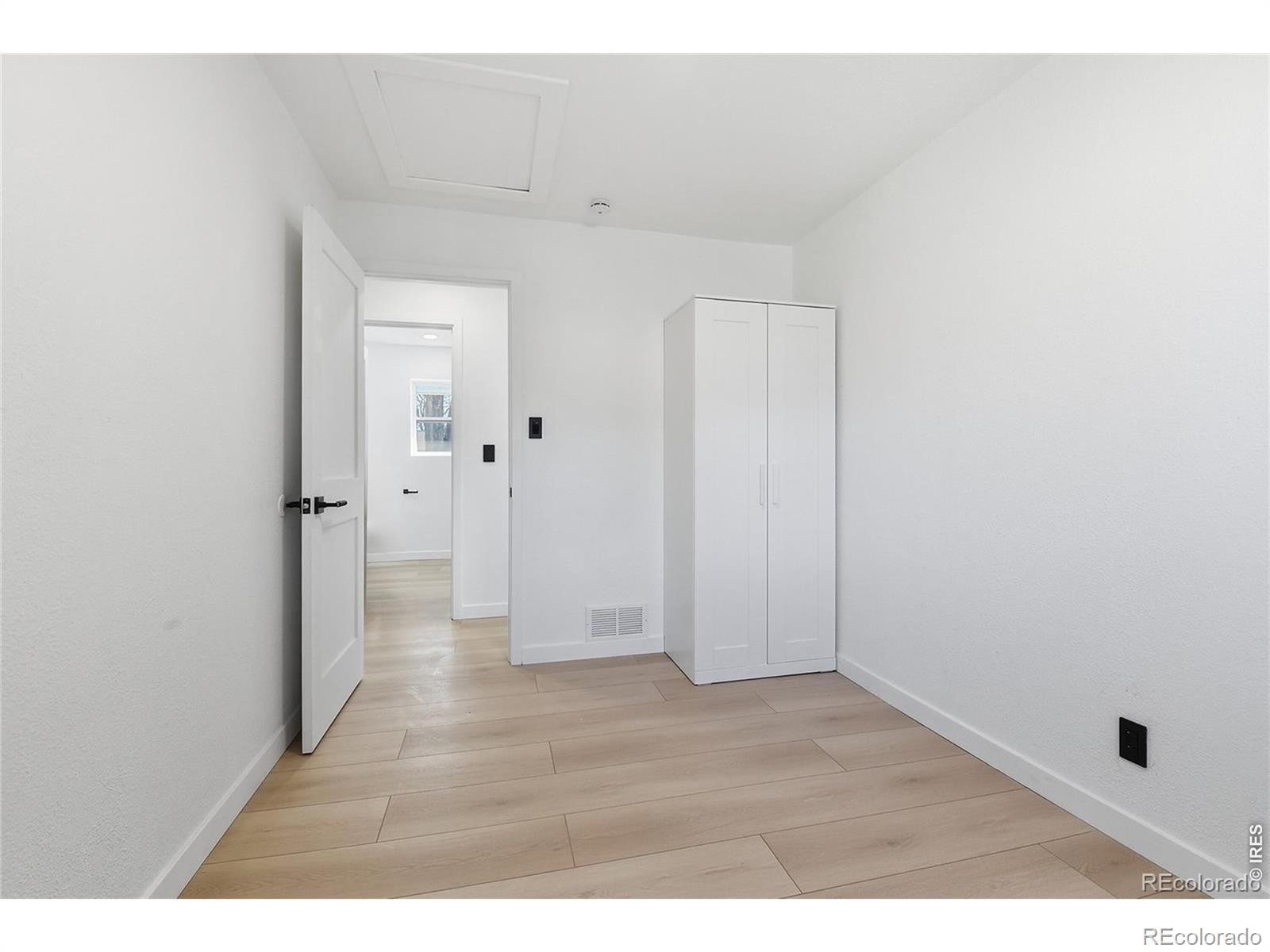 MLS Image #28 for 1431 s glencoe street,denver, Colorado