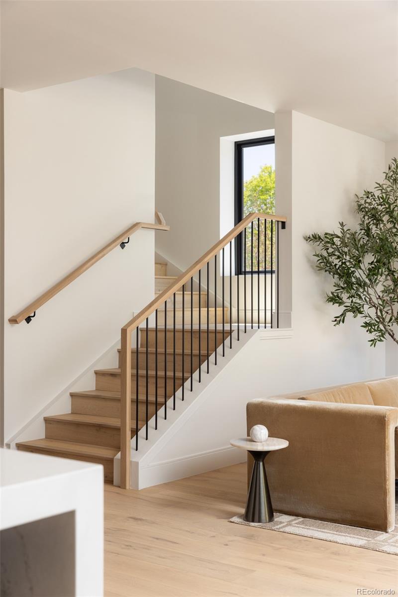 MLS Image #14 for 331 s gaylord street,denver, Colorado