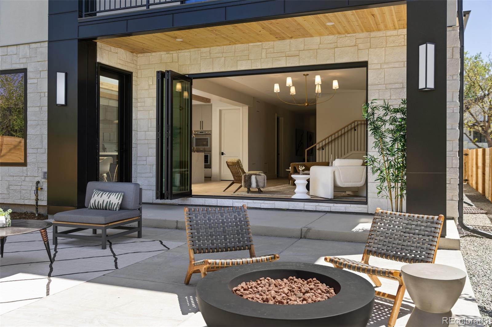 MLS Image #39 for 331 s gaylord street,denver, Colorado