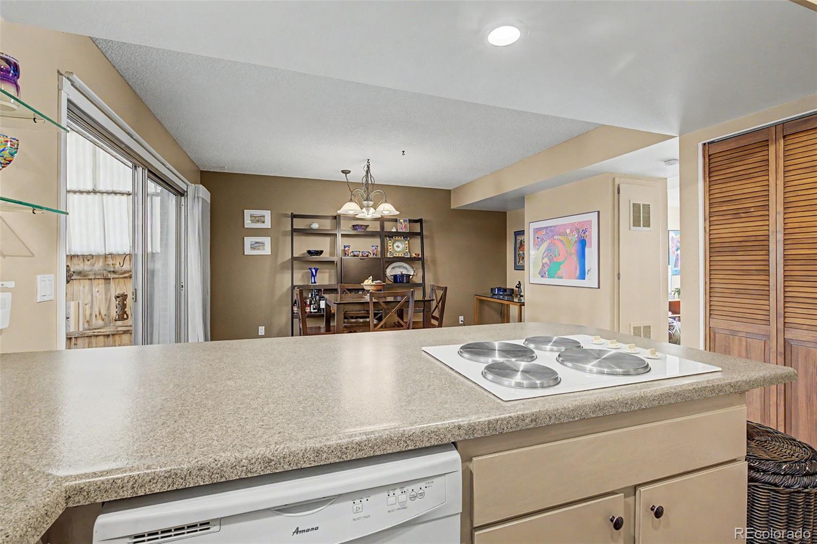 MLS Image #10 for 9002 e mansfield avenue ,denver, Colorado