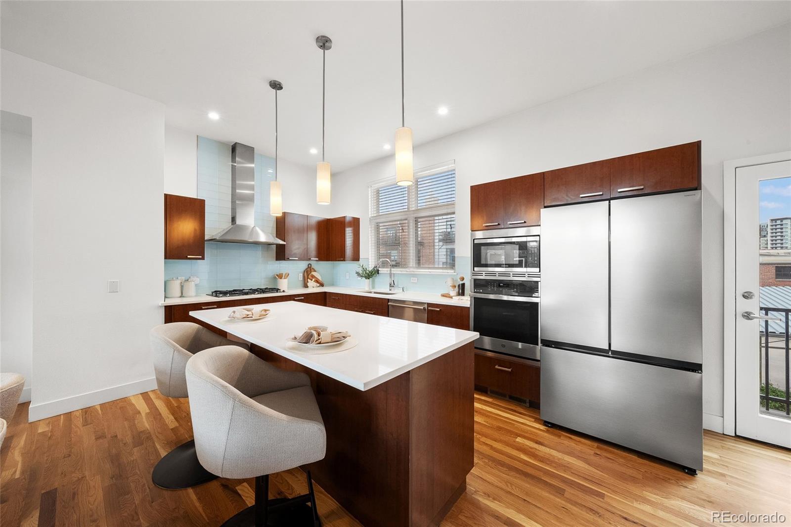 MLS Image #12 for 2515  larimer street,denver, Colorado