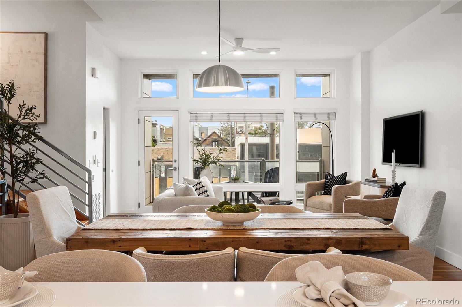 MLS Image #17 for 2515  larimer street,denver, Colorado