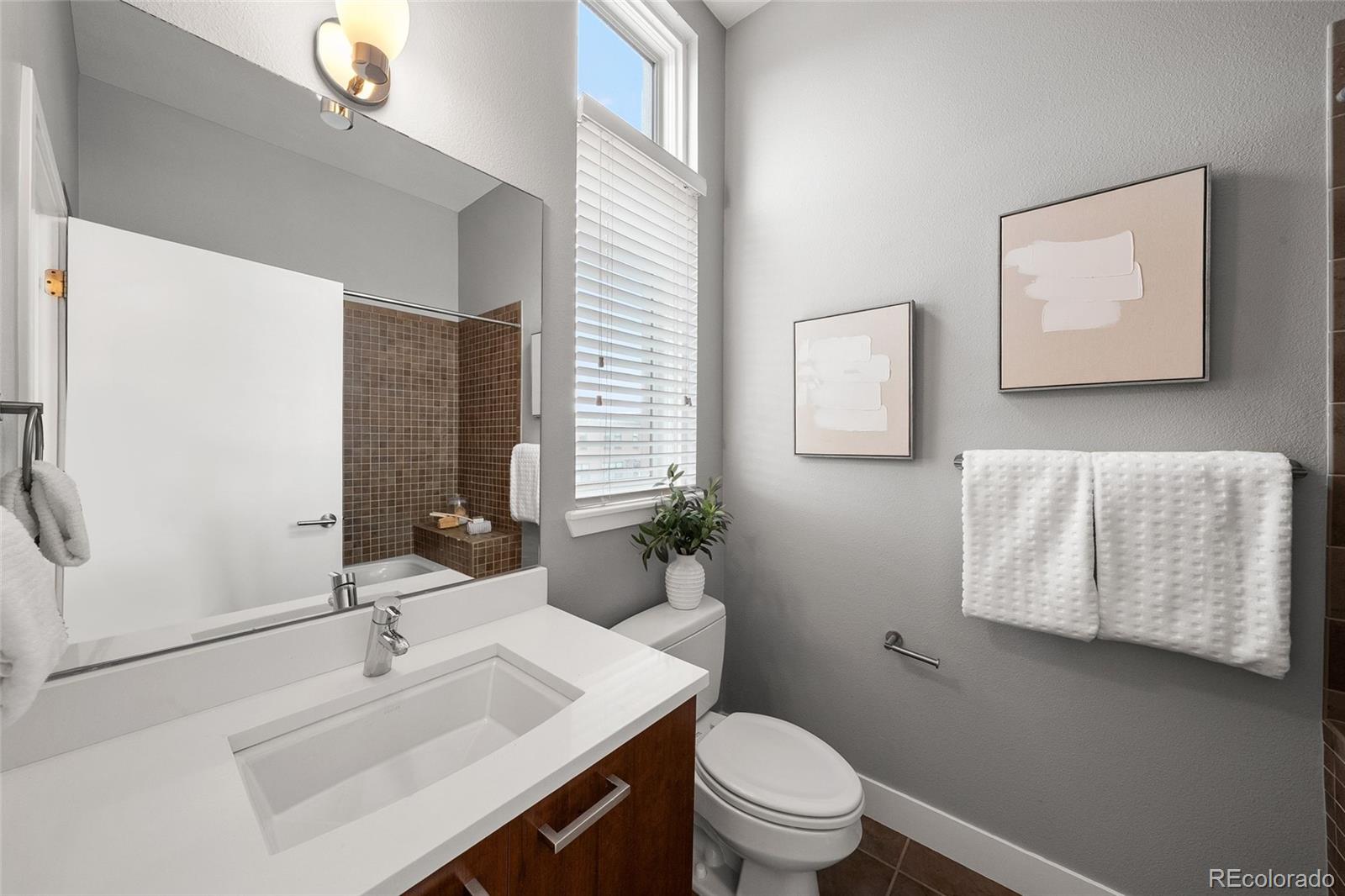 MLS Image #29 for 2515  larimer street,denver, Colorado