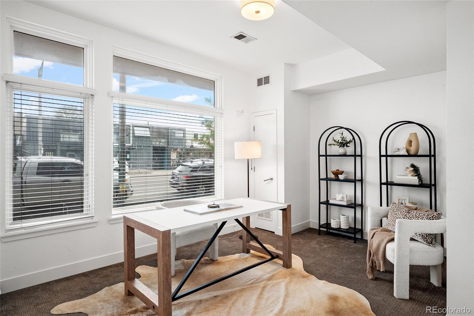 MLS Image #7 for 2515  larimer street,denver, Colorado