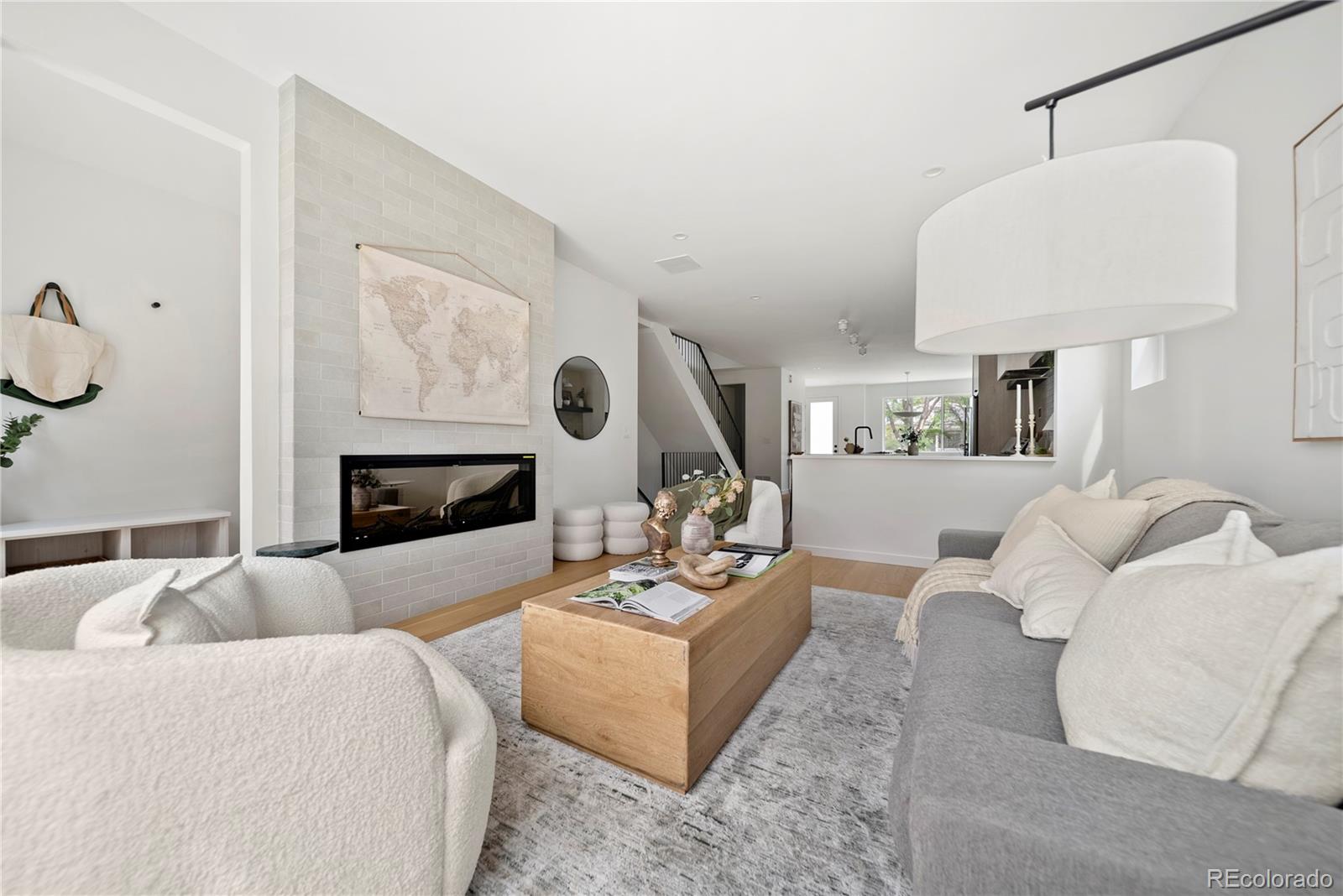 MLS Image #13 for 2359 s bannock street,denver, Colorado