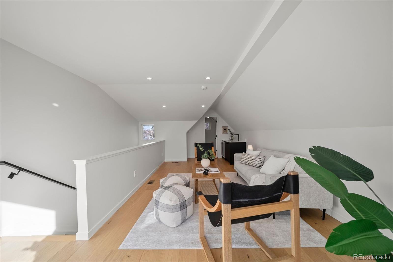 MLS Image #47 for 2359 s bannock street,denver, Colorado