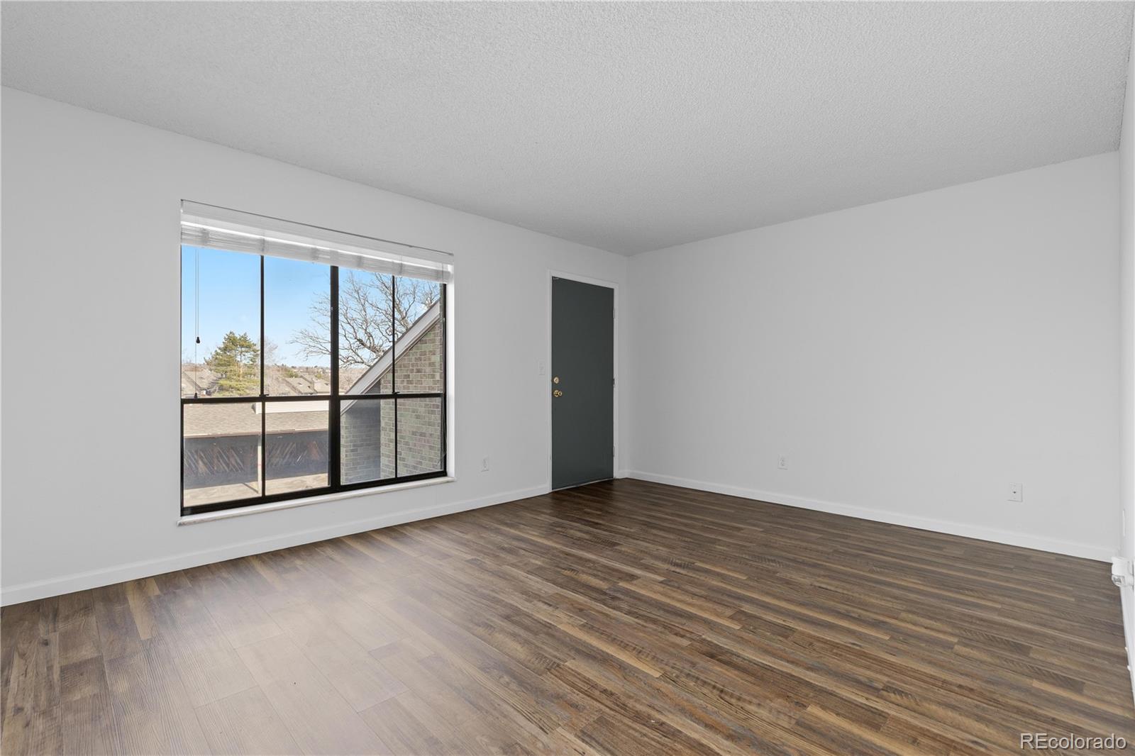 MLS Image #3 for 3550 s harlan street,denver, Colorado
