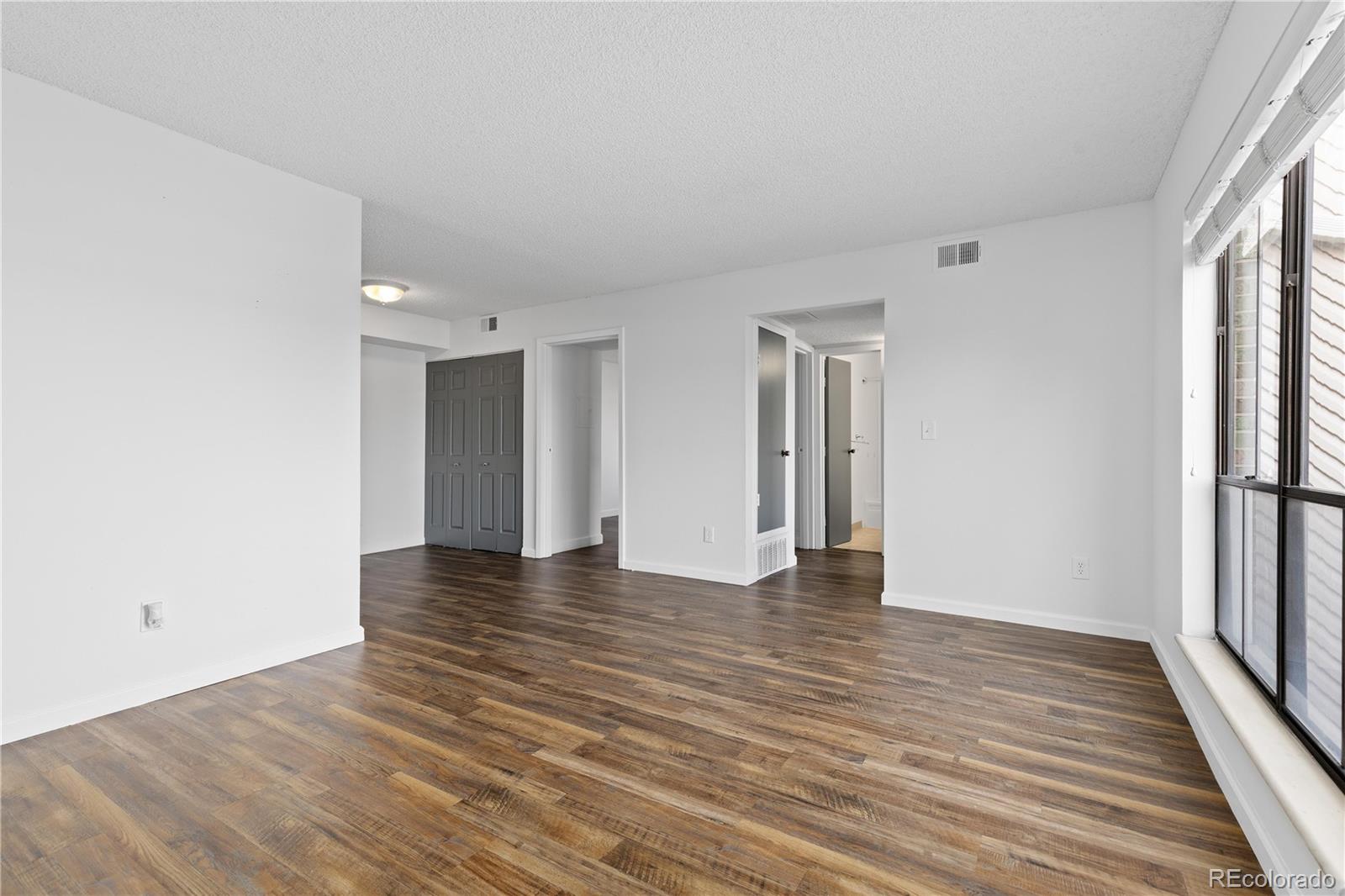 MLS Image #5 for 3550 s harlan street,denver, Colorado