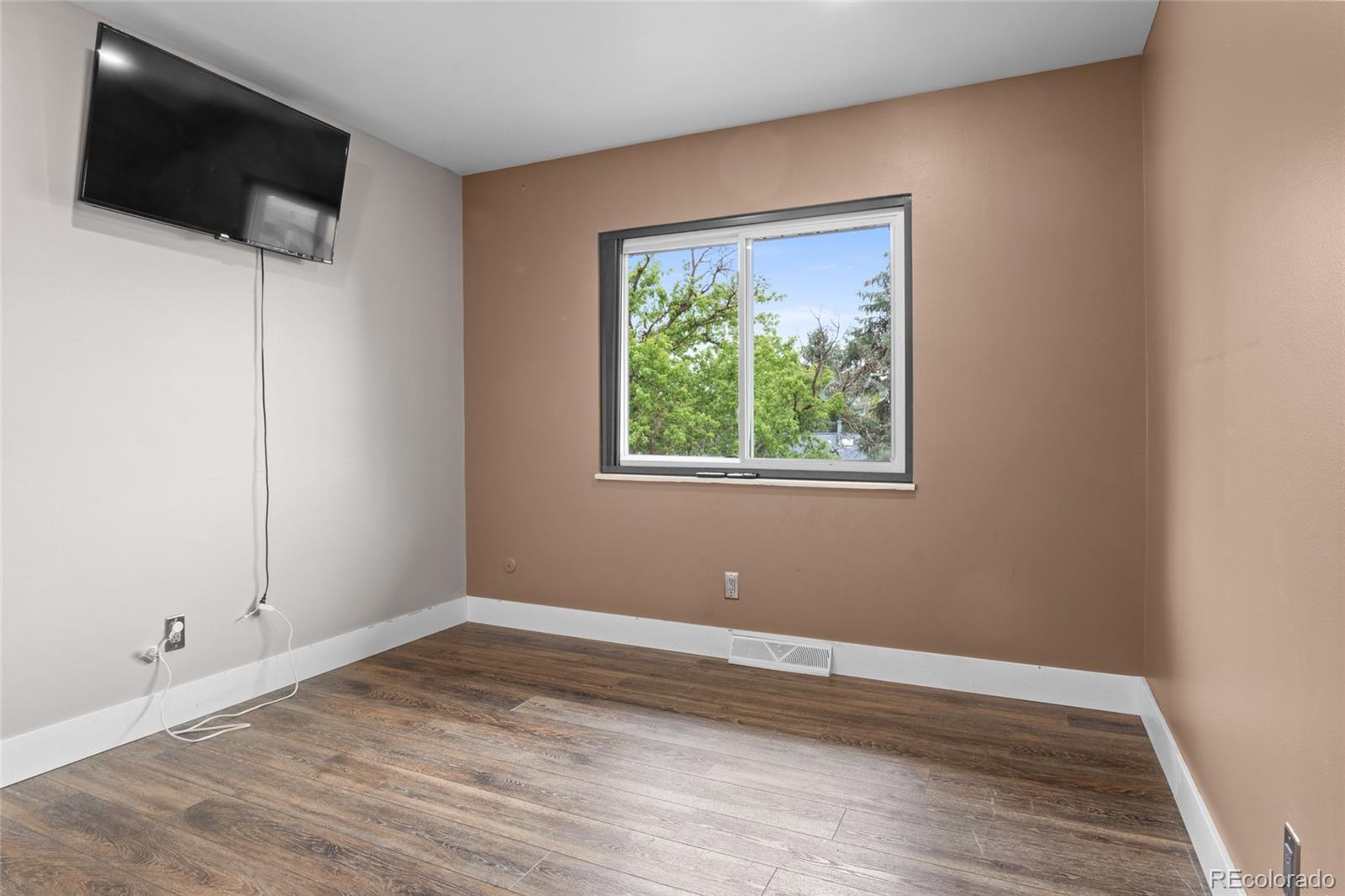 MLS Image #13 for 1846 s cole court,lakewood, Colorado